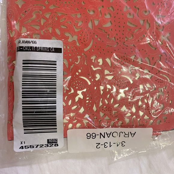 Coral Call it Spring Wristlet - Picture 3 of 9